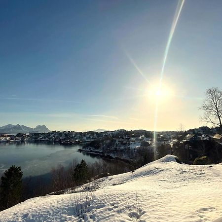 Hytte I Svolvaer Exterior photo